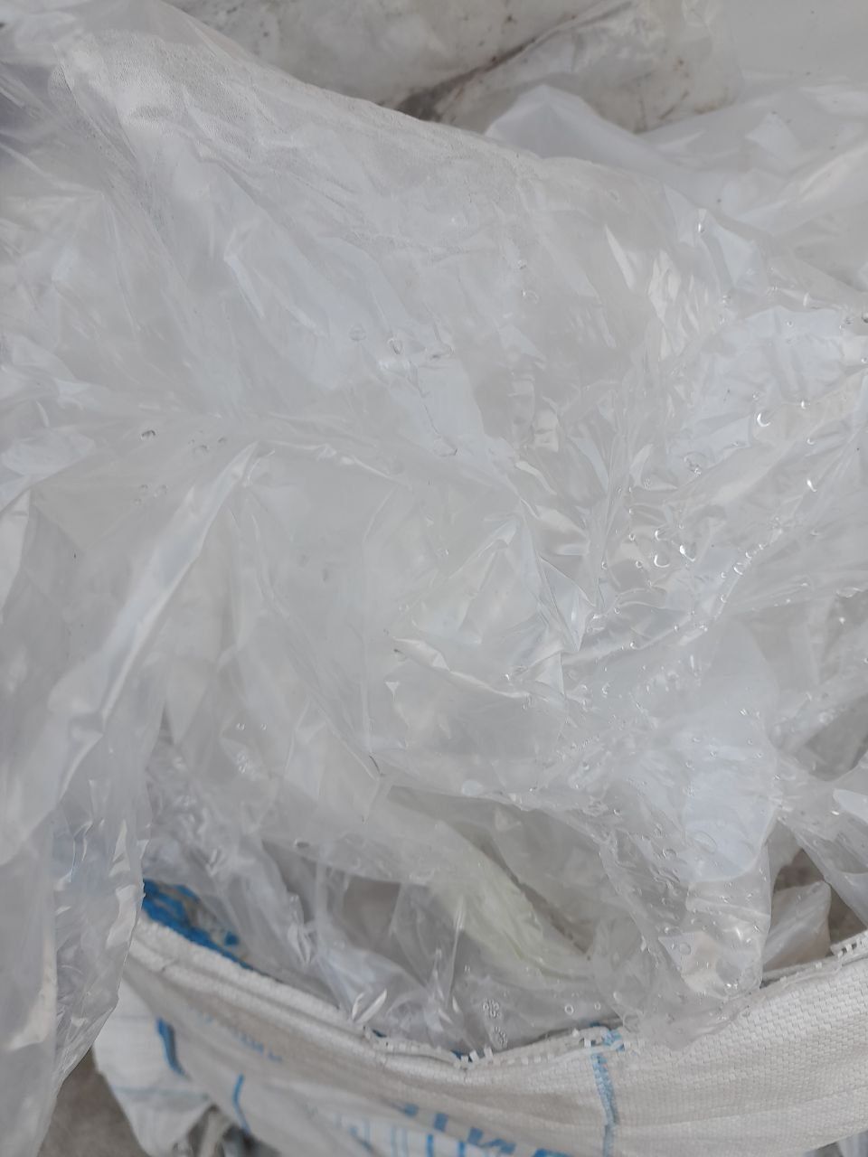 Metallom maklatura oq qogoz salafan plastik plasmas bakalashka kuproq
