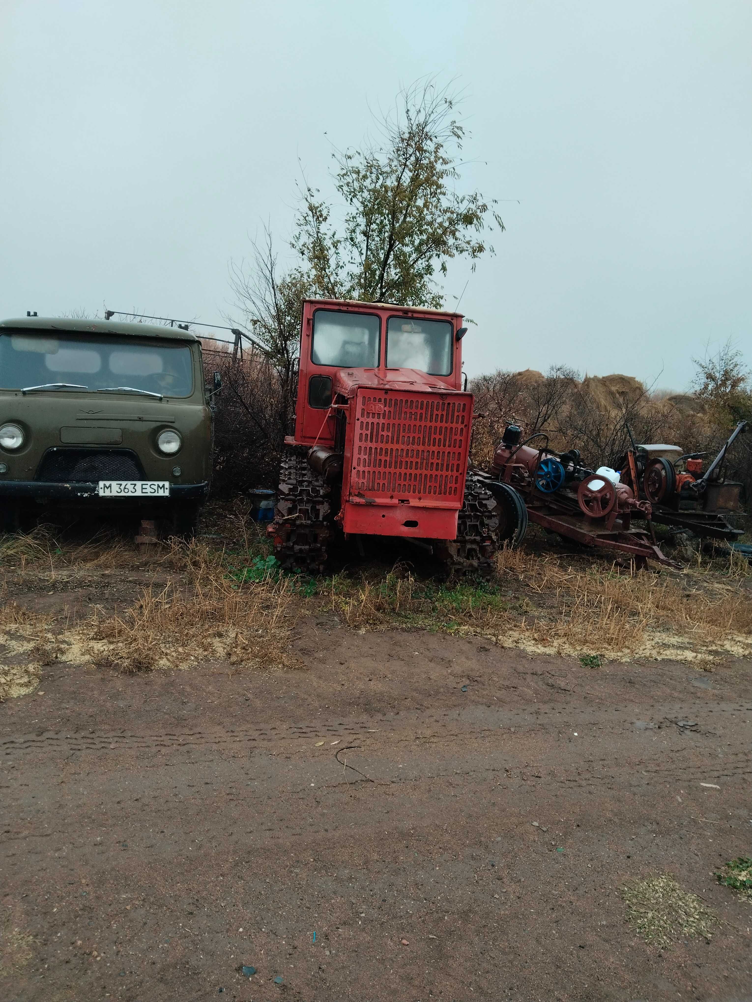 Продаётся 2 трактора Т -4