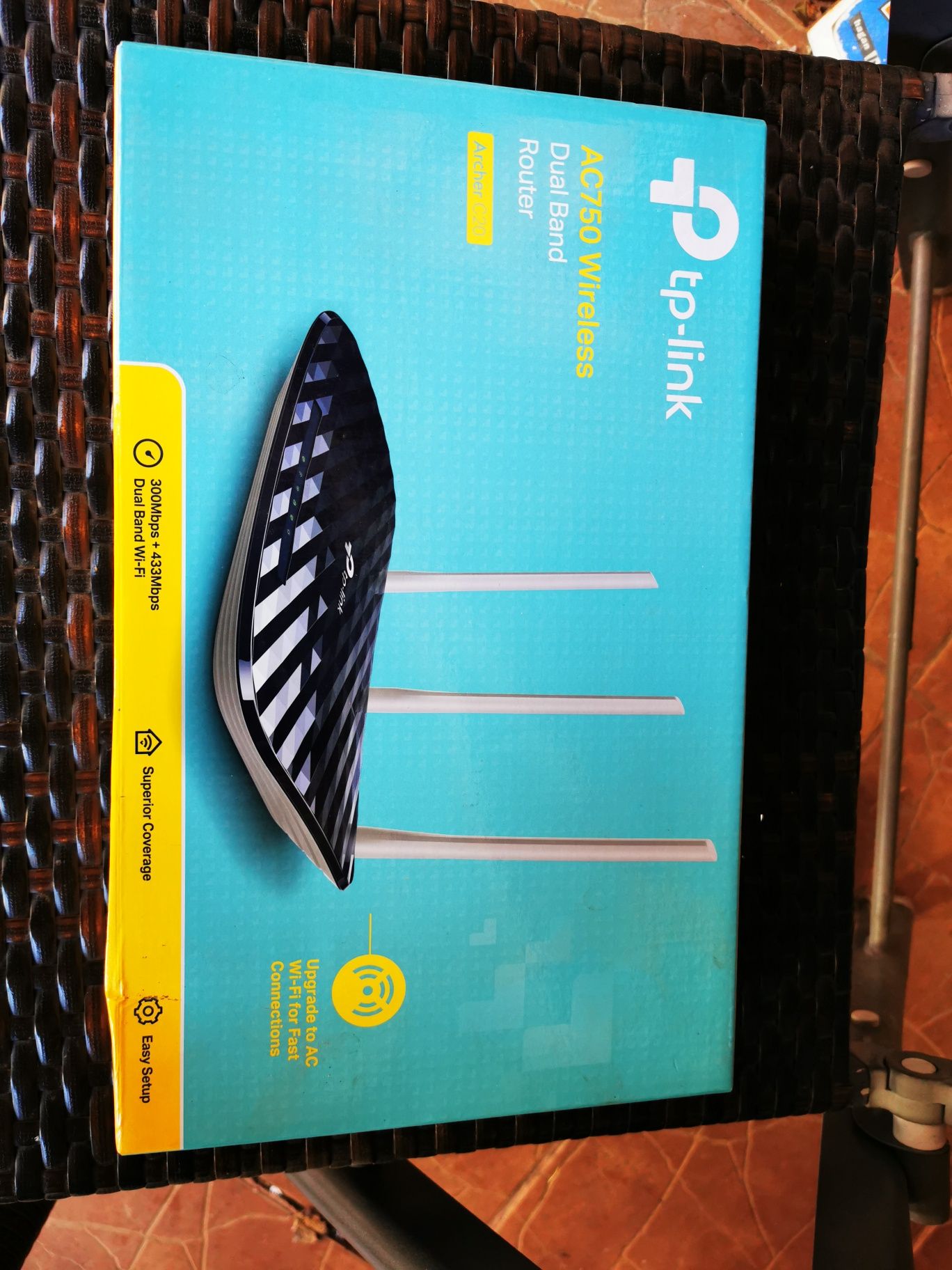 Vand router wifi Tp-link AC750 folosit foarte putin perfect functional