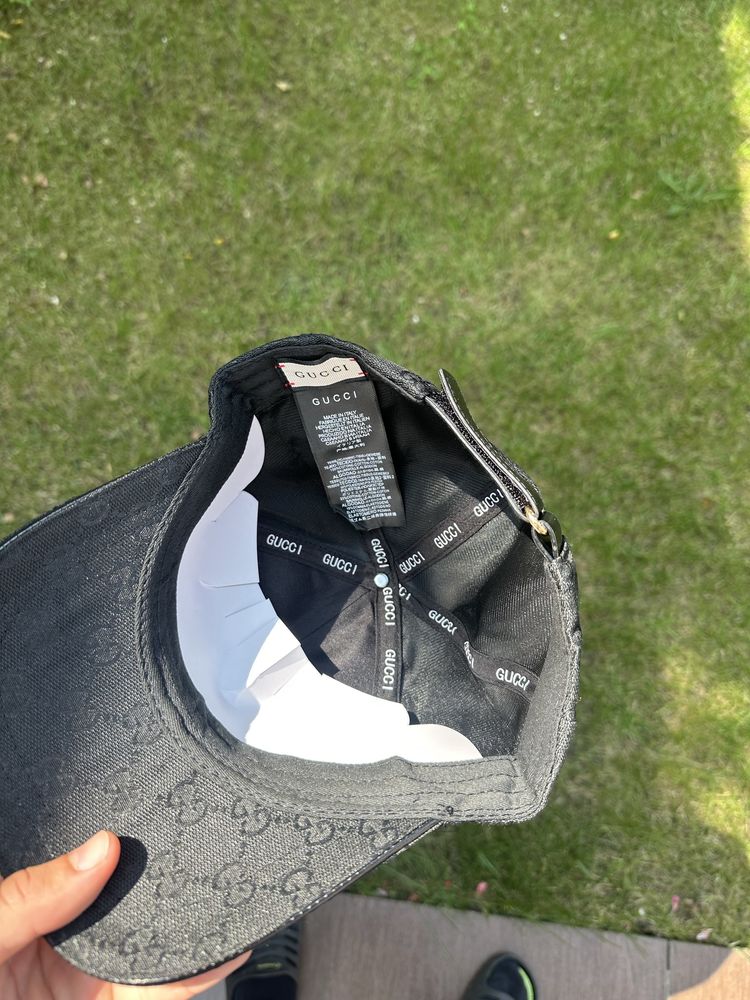 Sapca Gucci neagra , noua