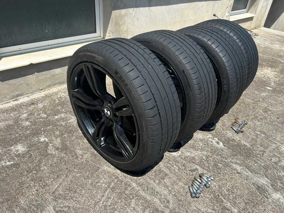 Jante M5 cu cauciucuri de vara