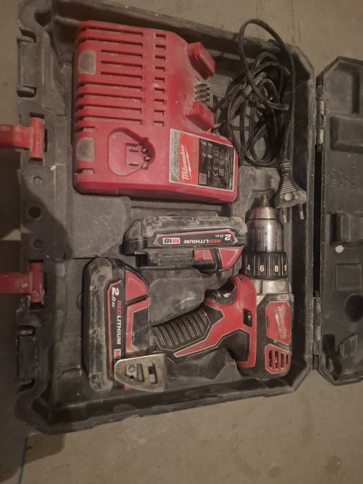 Продам шуруповерт