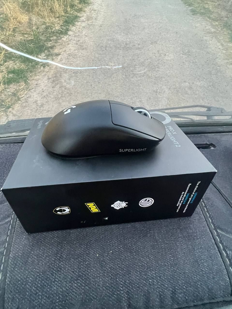Logitech supperlight 2