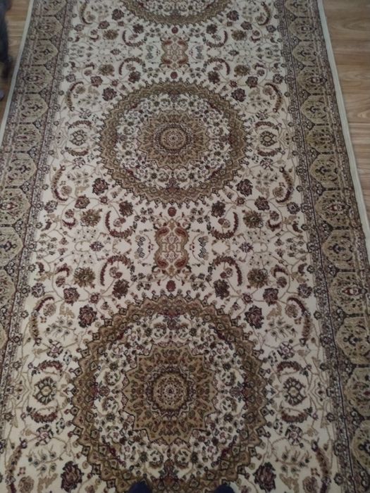 Ковровая дорожка 1,5*6 м, б/у в отличном состоянии.