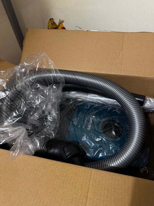 Aspirator cu sac Philips original nou