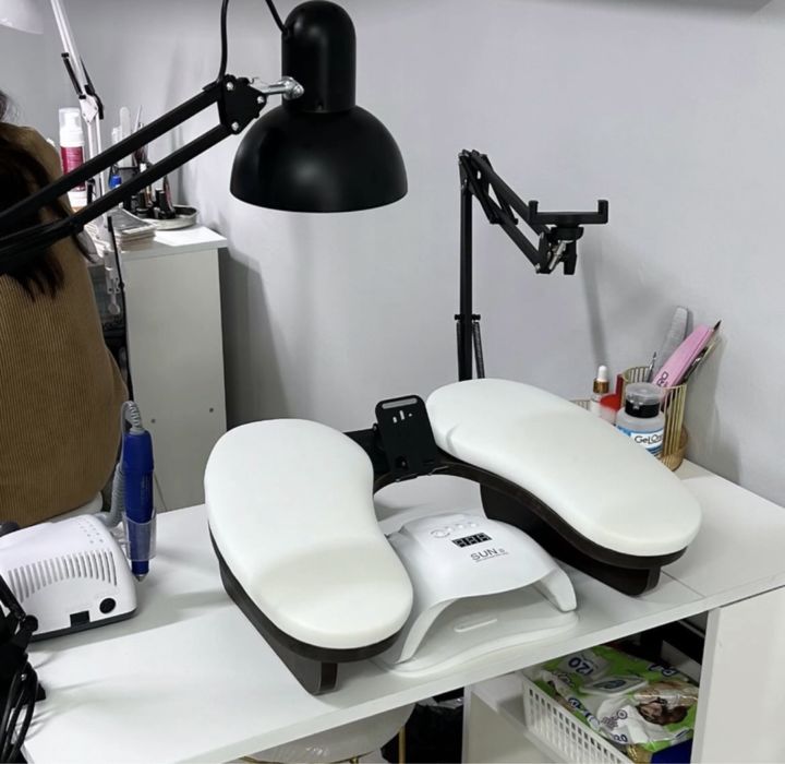 Подставка для маникюра