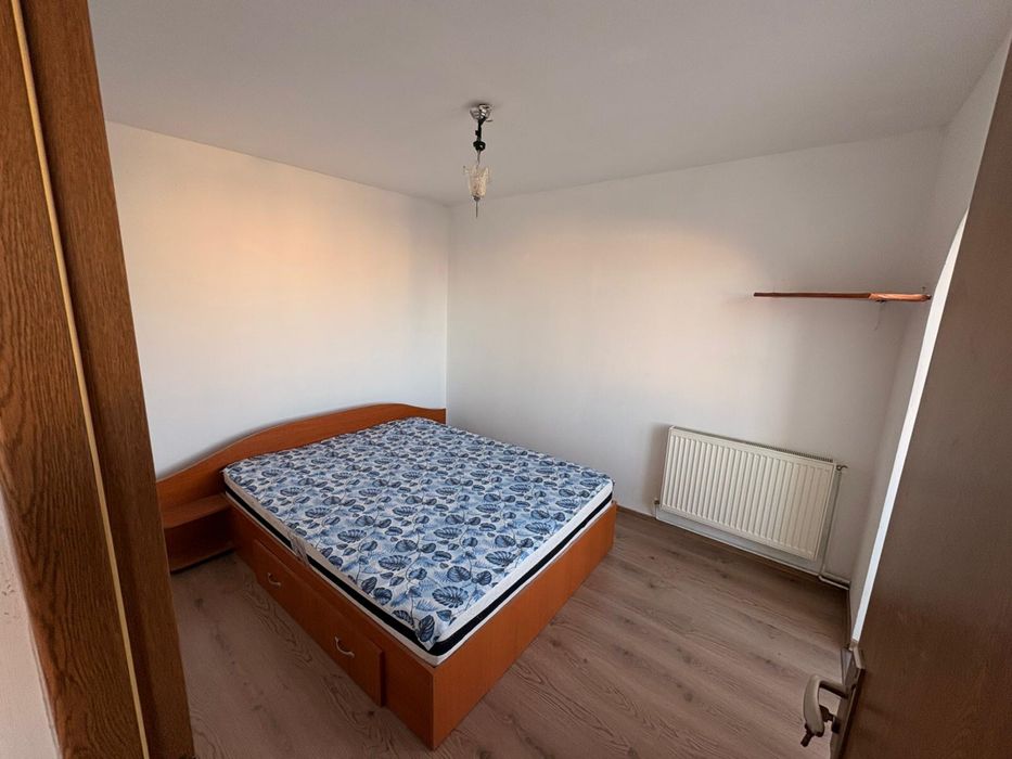 Vând apartament cu 2 camere