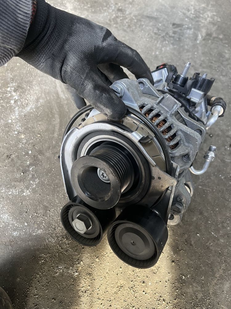 Алтернатор бмв Б47Д20Б 2.0д 190 ( alternator bmw 2.0d 190 )