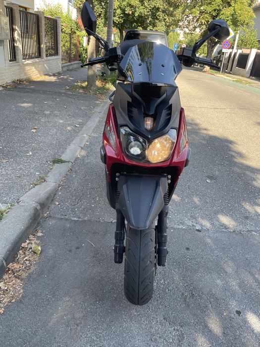Scuter GT UNION CROSS 125 ccm