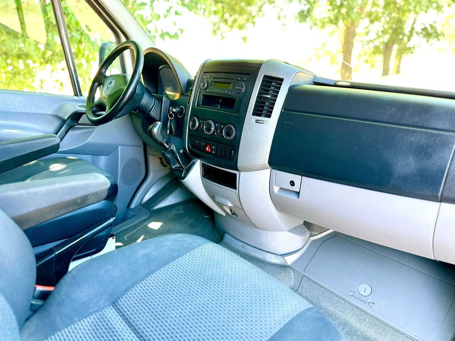 Mercedes Sprinter 8+1 locuri 2.2 Diesel 130 Cp 2010