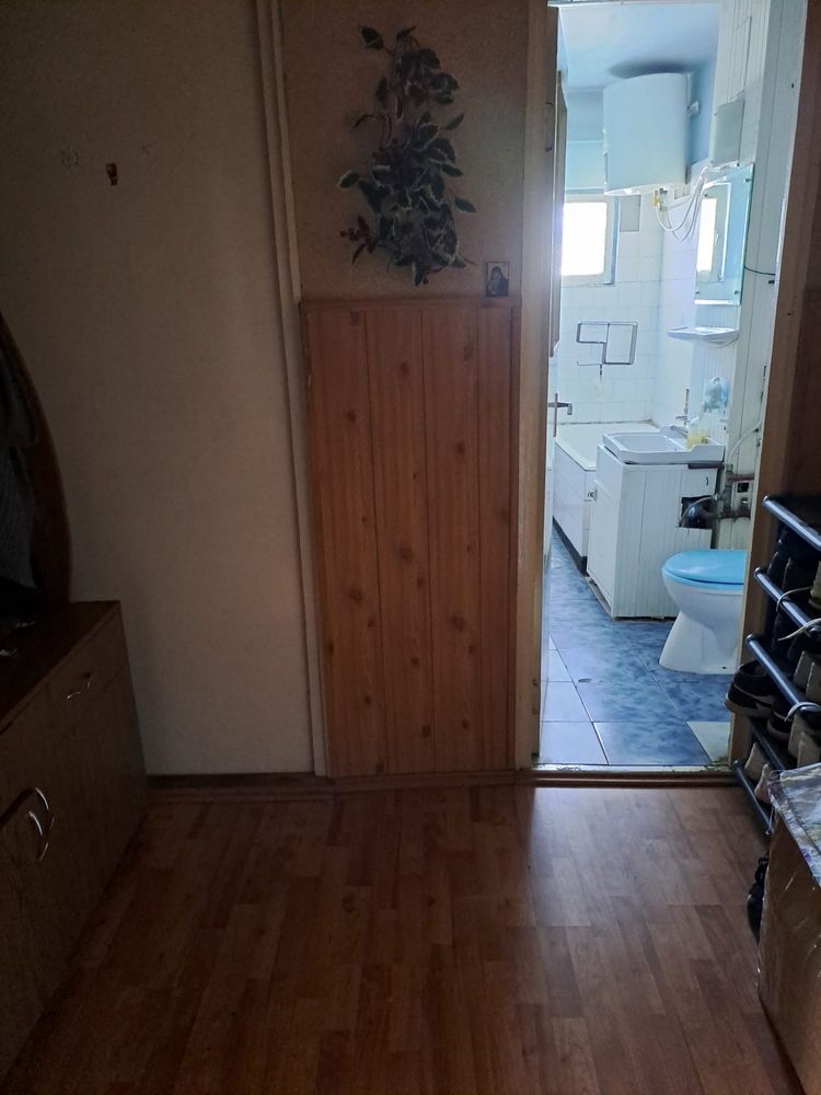 Apartament 2 camere Brad