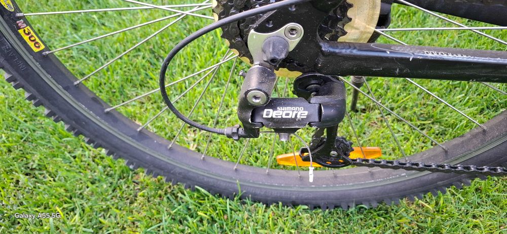 Vand bicicleta Bulls cu cadru aluminiu, cu roti26"