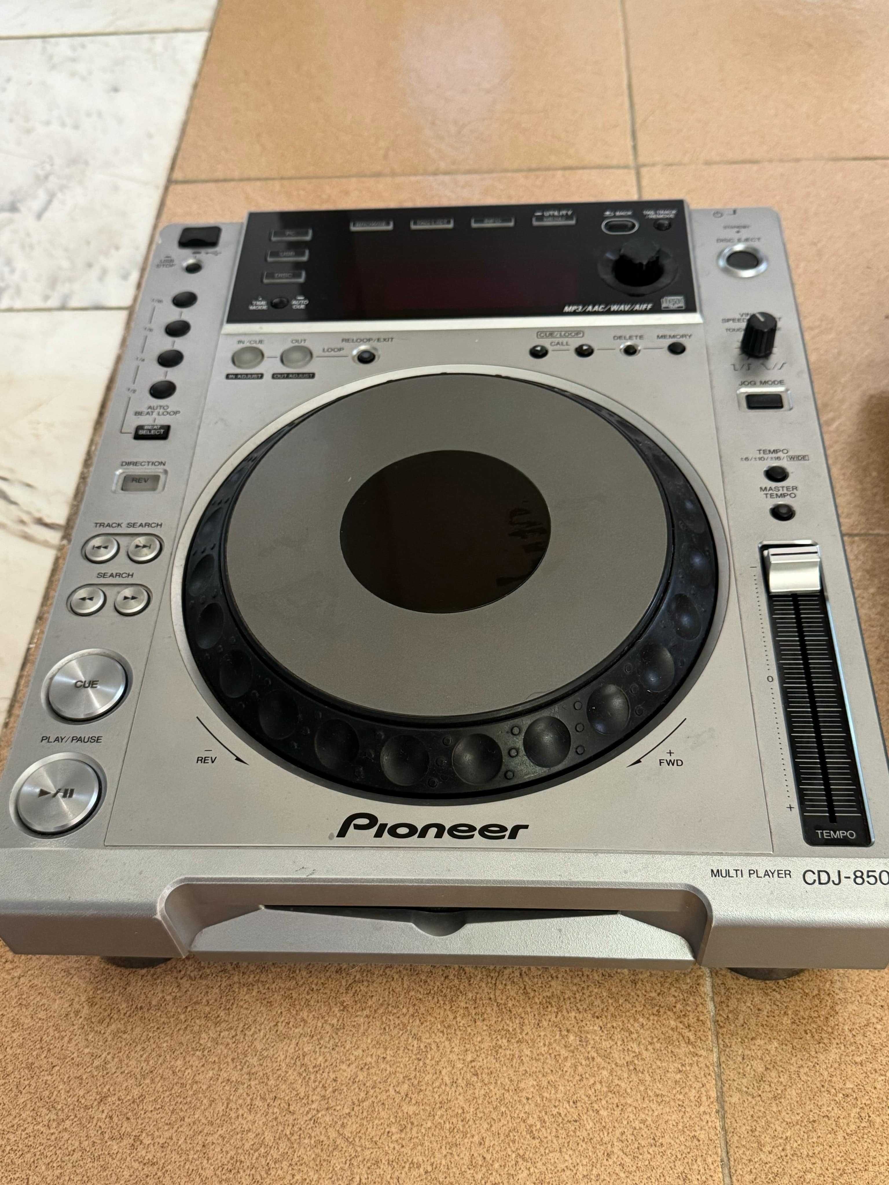 Pioneer CDJ - 850