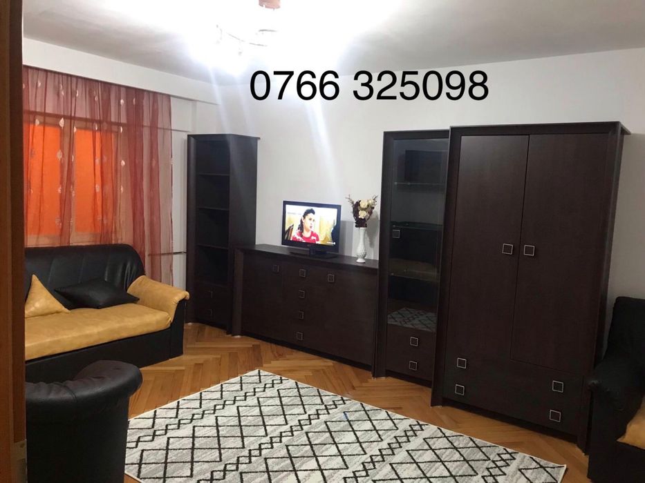 Inchiriez apartament 2 camere Rm.Valcea Nord