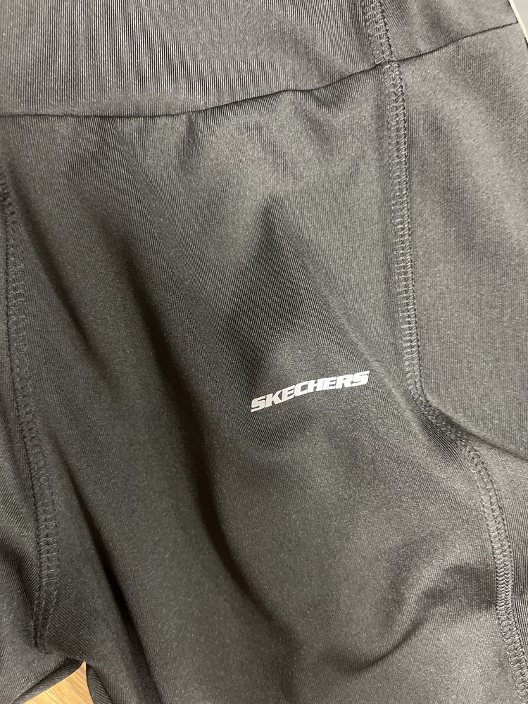 Клин Skechers нов