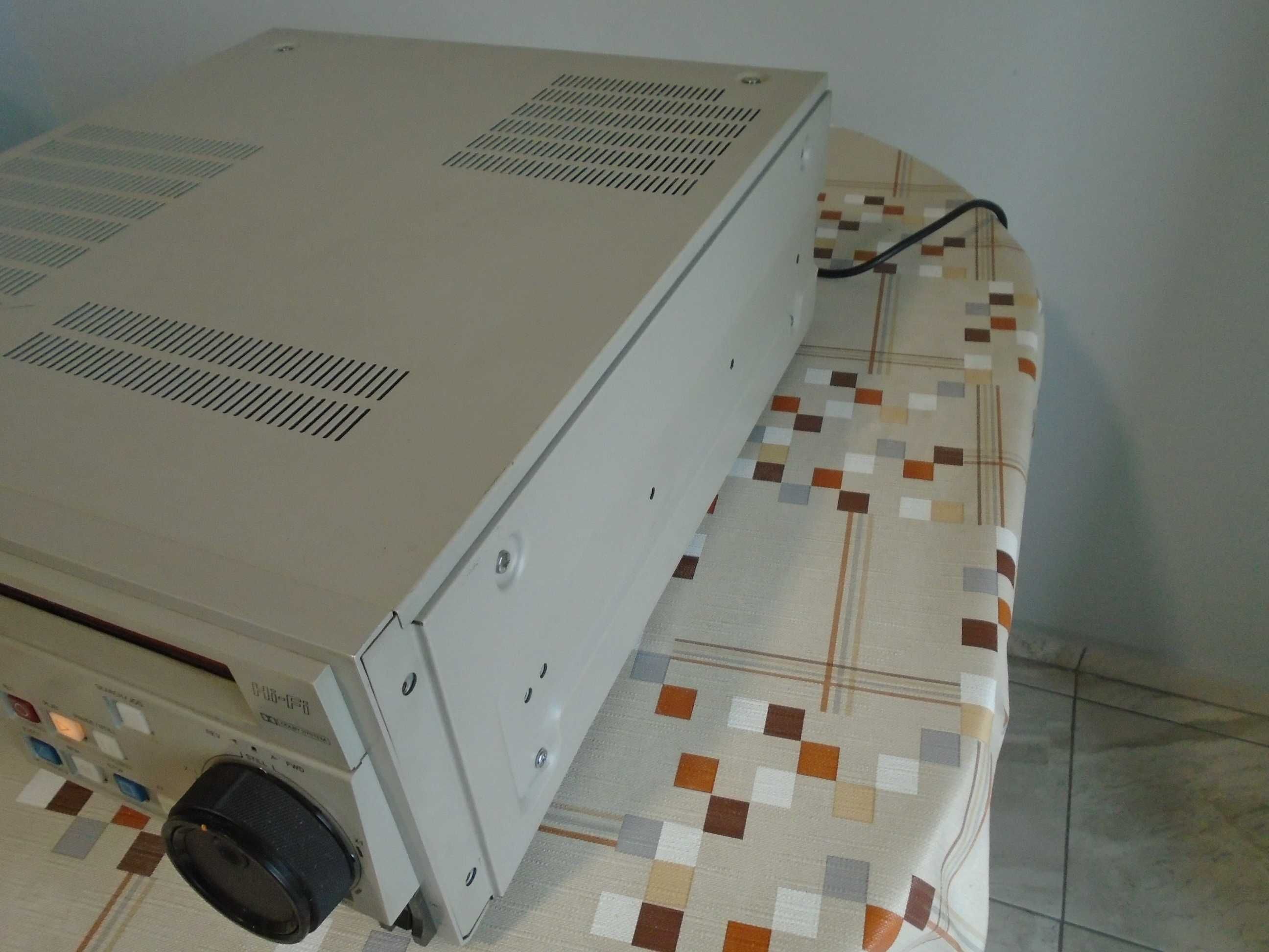 S-VHS JVC Br-s611e