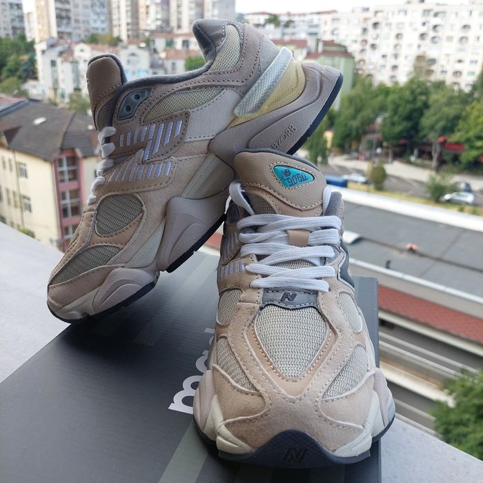 New Balance 9060 Sea Salt Surf 37-39