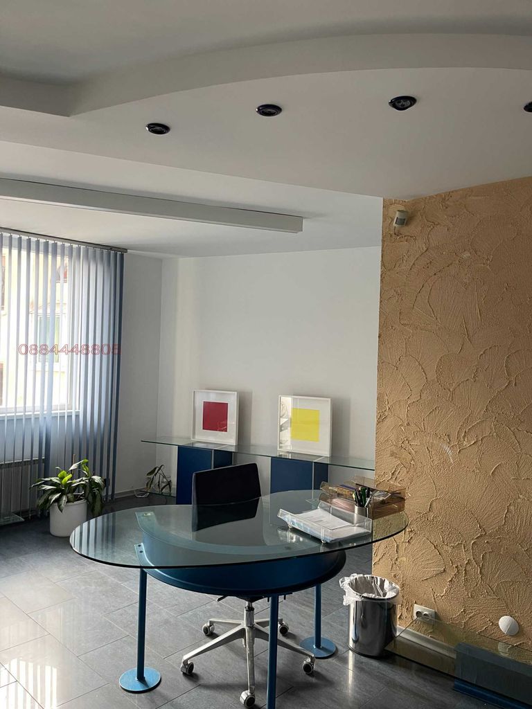 Дава се под наем Офис в Пловдив, Мараша - 105 кв.м за 600 € - Снимка #3