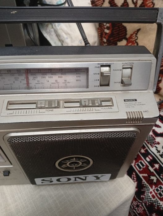 Radio caset Sony  CFM-33L  japonez