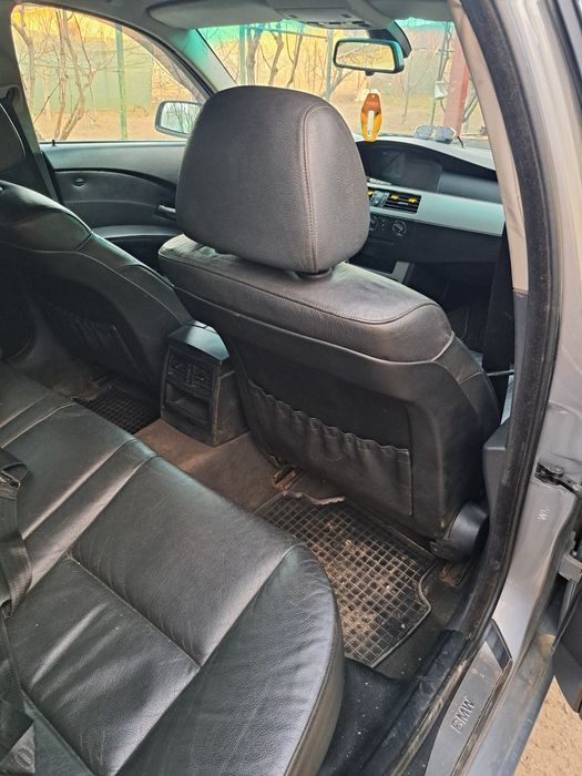 Vând bmw e60 motor 2litri