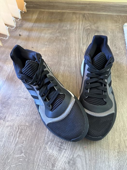 Маратонки Адидас