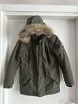 Geaca Parka calduroasa de iarna