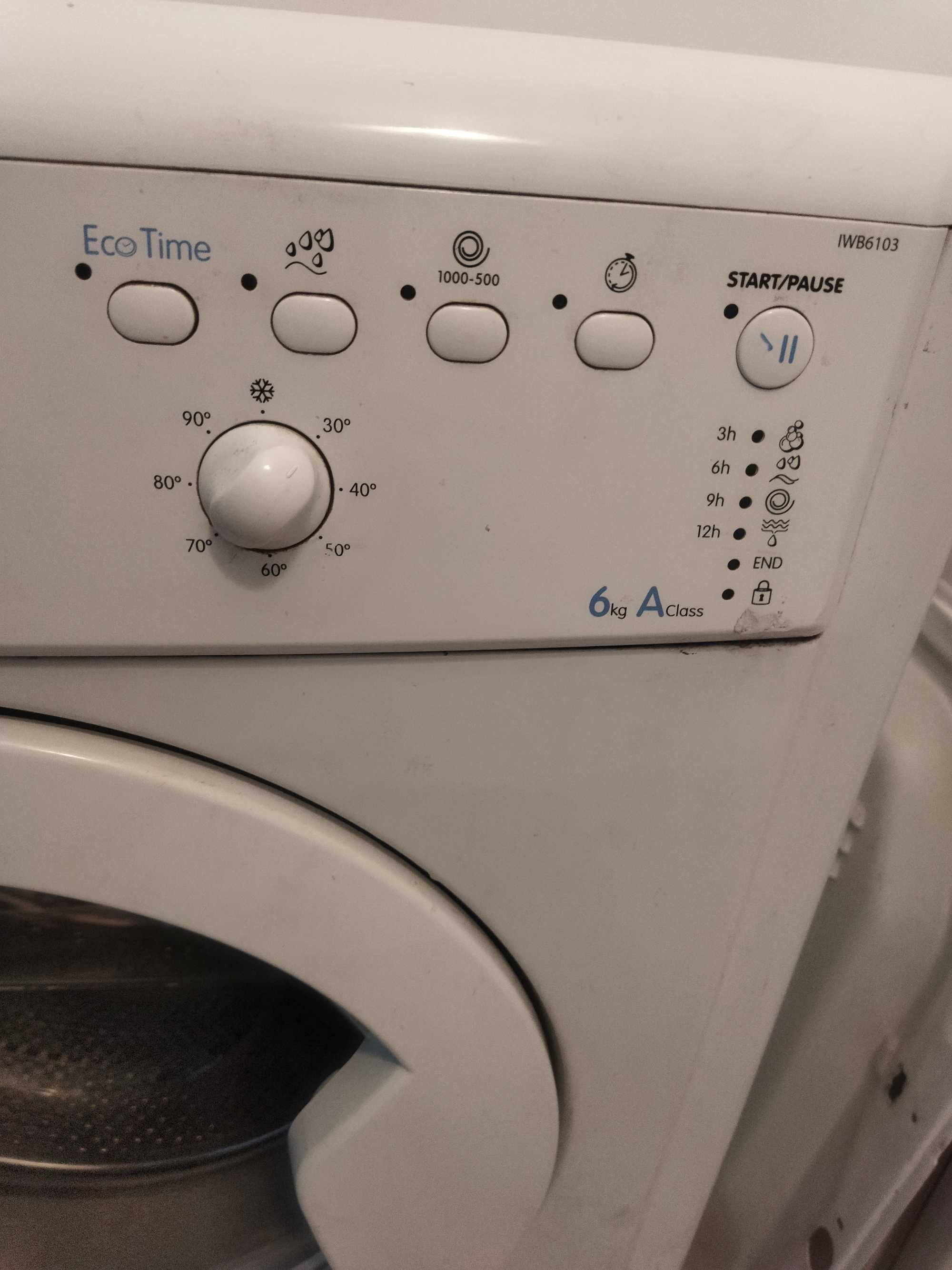 Пералня Индезит Indesit IWB6103 за ремонт или за части