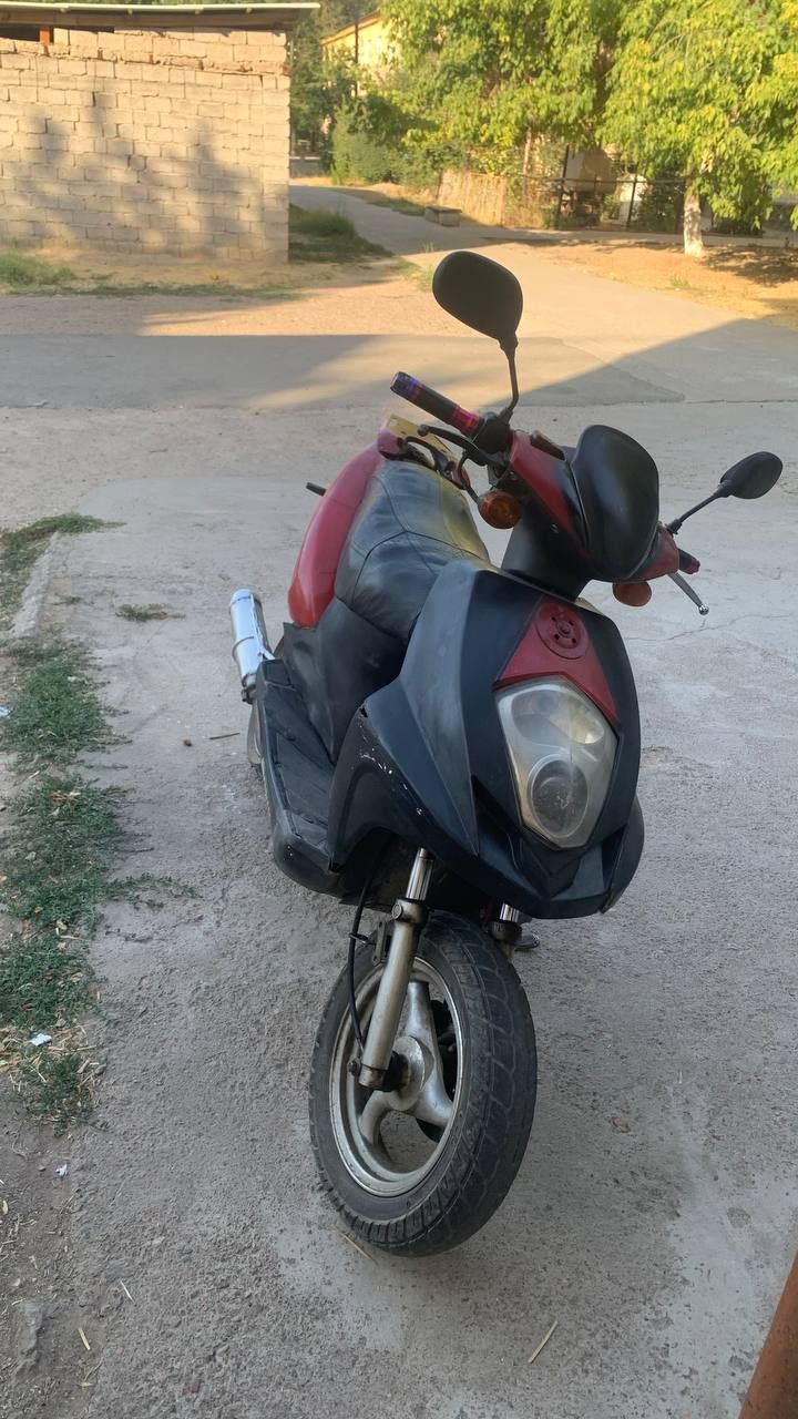 Продаётся скутер