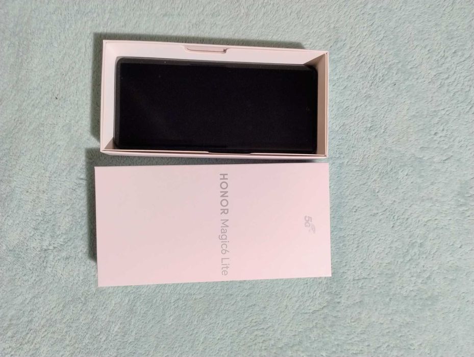 Honor Magic6 Lite, in garanție, cu husa și folie protecție
