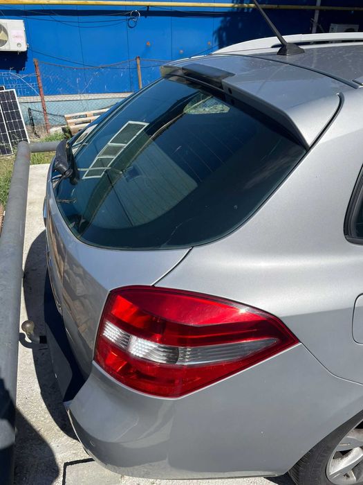 Renault Laguna 3 Grandtour 2.0 dCi 150 CP