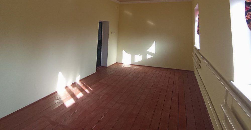 Уй сатылады. Шымбай районы бахасы келисимли.