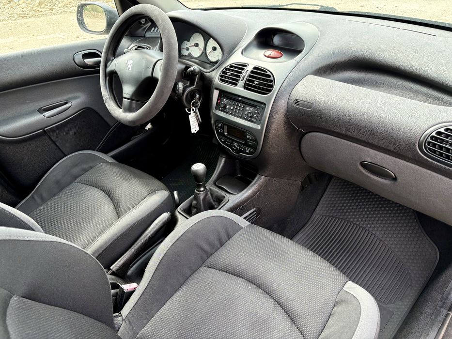Peugeot 206 Sport Line 110 1.6 HDI An 2006
