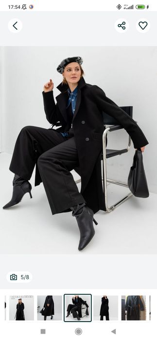 В продаже чёрный пальто