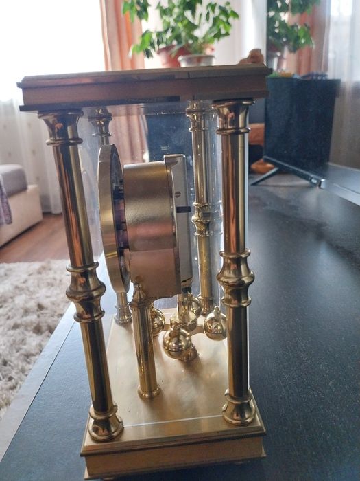 Ceas de masa bronz masiv