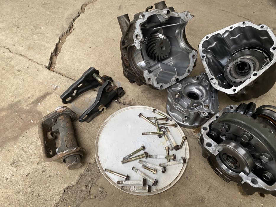 Продам задний редуктор от Хонда ЦРВ Honda CrV