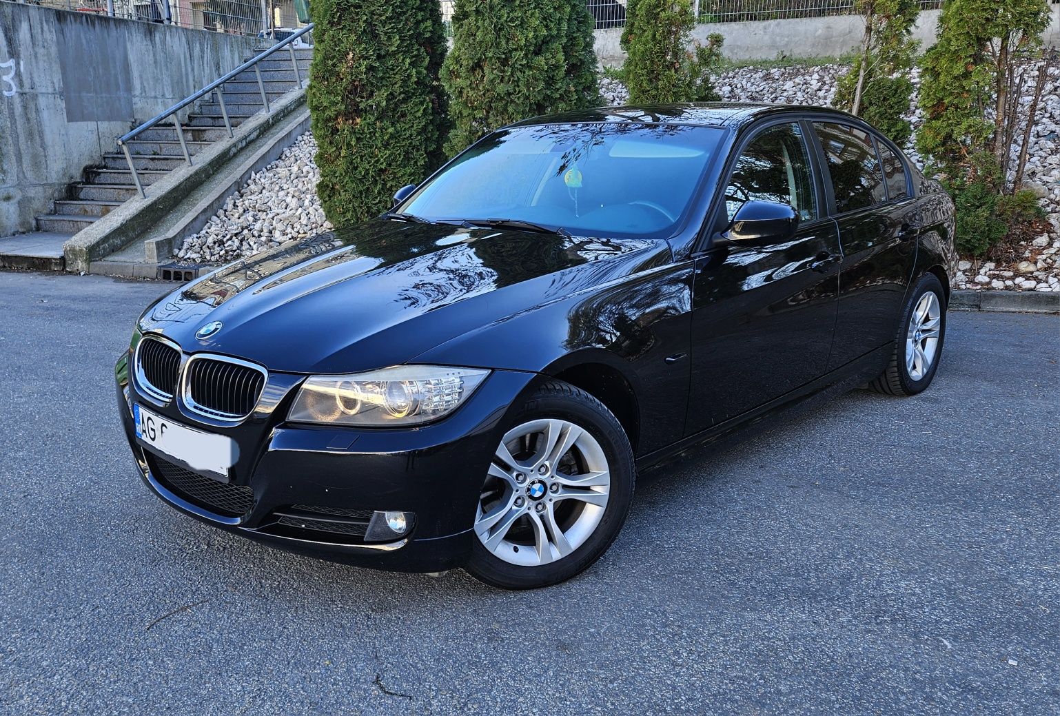 BMW E90  / Facelift/ Xenon  / Navigatie