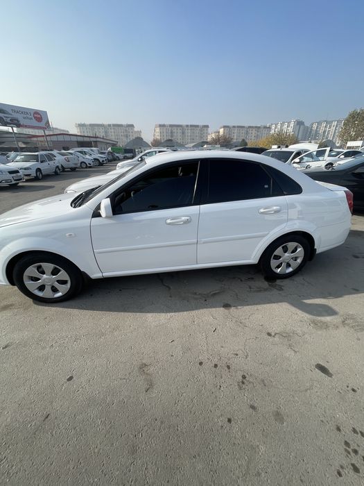 Продается автомобиль джентра