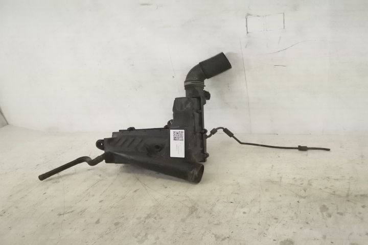 Оригинален Въздушен Филтър Корпус В Добро Състояние Фолксваген ВВ Паса