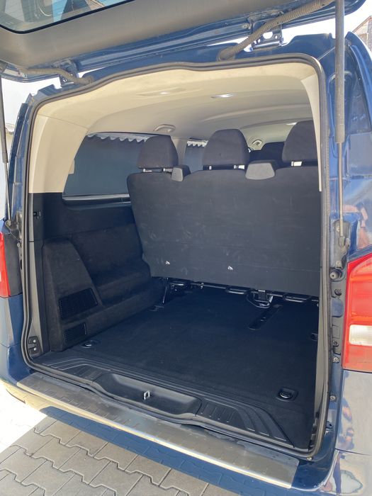 Mercedes Vito 114cdi , 8+1 locuri