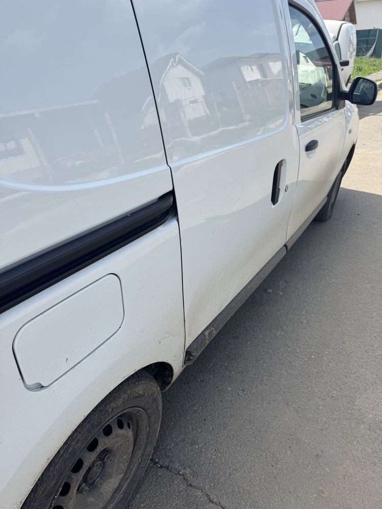 Vand dacia dokker