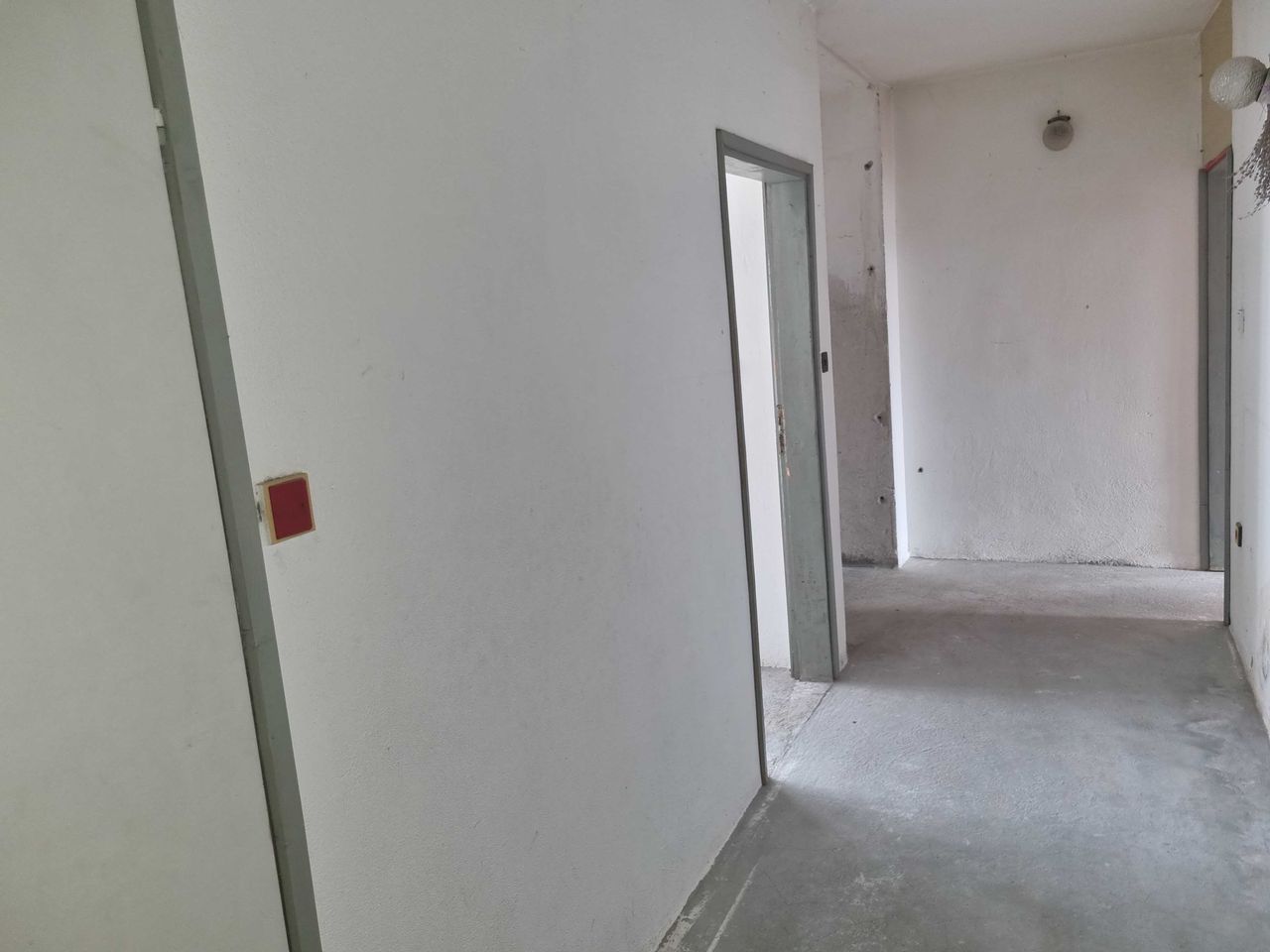 Продава се Многостаен апартамент в Стара Загора, Център - 118 кв.м за 907 €/кв.м - Снимка #10