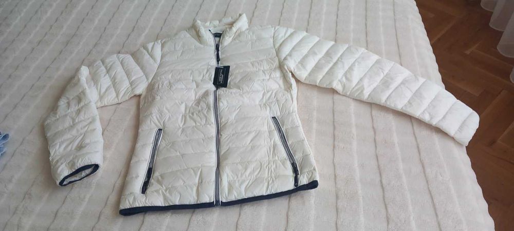 Ново бяло яке с гъши пух