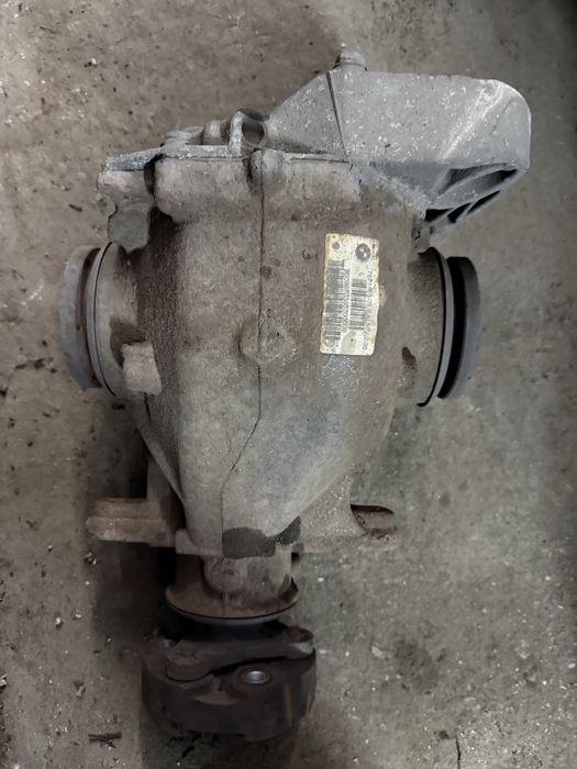 Grup diferential spate bmw e90 e91 e92 e93 330d manual raport 2.35