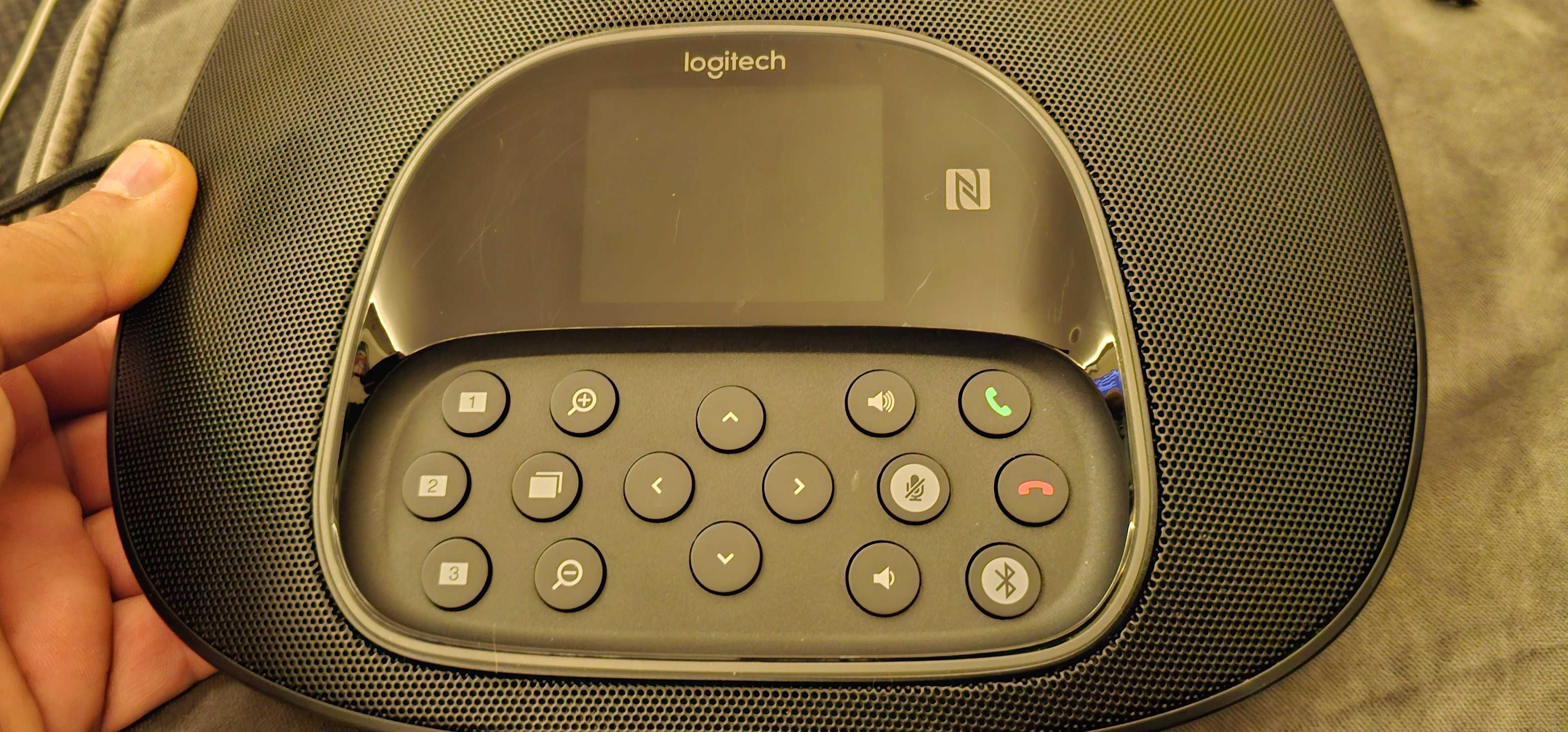Конферентна станция Logitech Conference Group + 2 допълн. микрофона