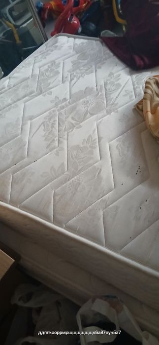 Отдам даром матрасы
