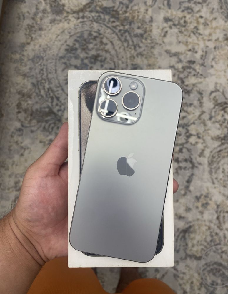 iPhone 15 pro max 256 gb