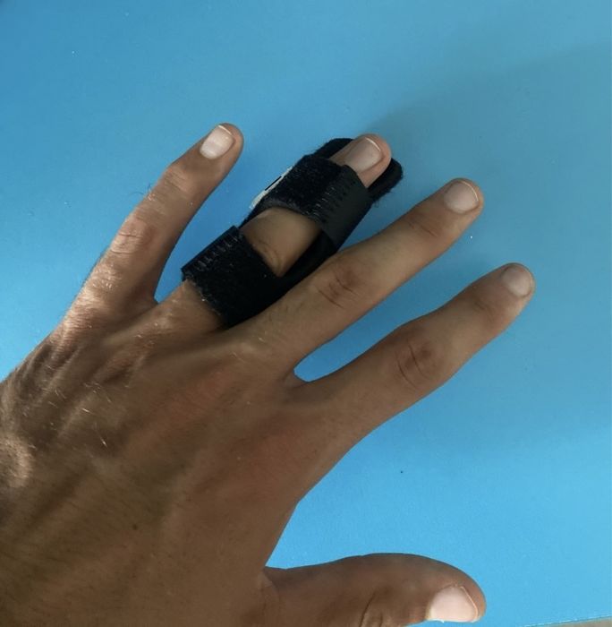 Atelă Ortopedică Imobilizarea Degetului Dr.Med