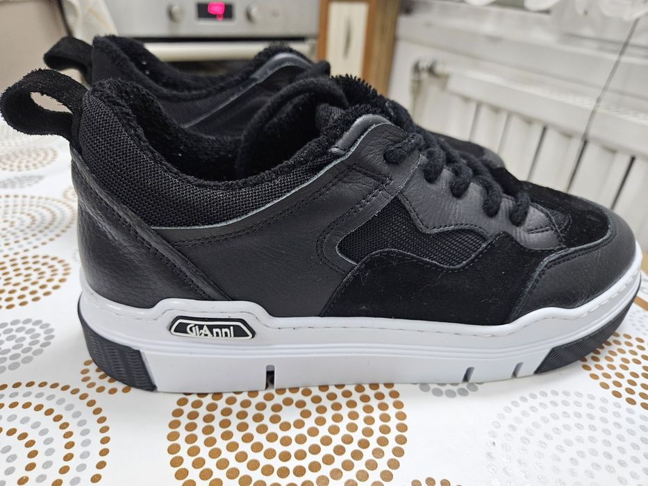 Спортни обувки на GiAnni Shoes