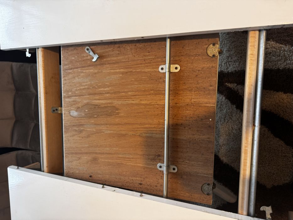 Трапезна разтегателна маса