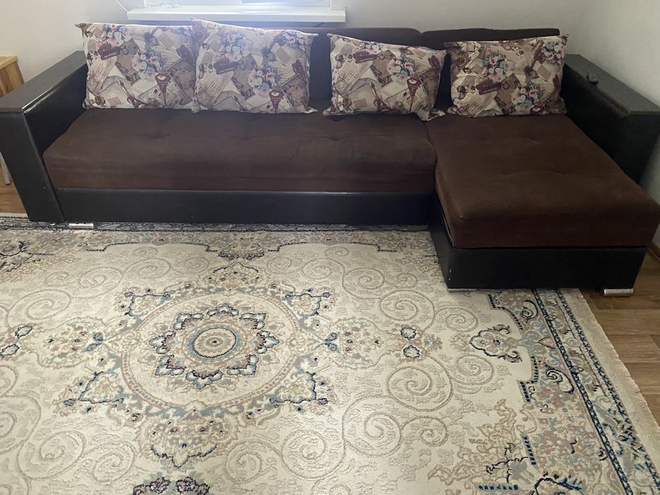 Угловой диван б/у